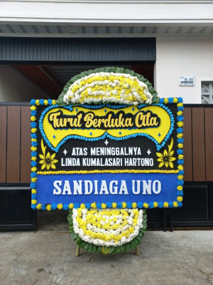 Papan Bunga Duka di Dusun Baru